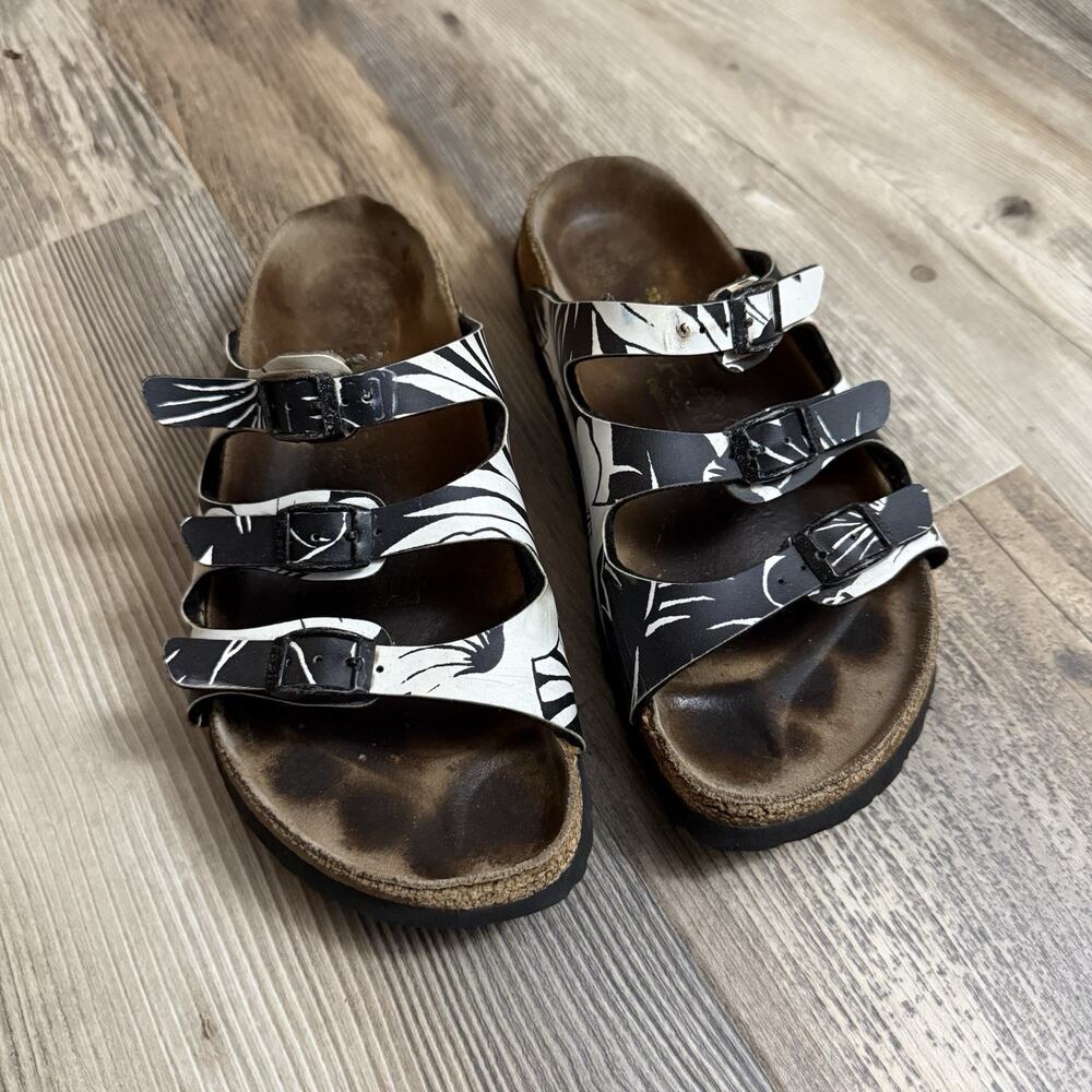 Papillio by Birkenstock Black White Floral Triple Strap Sandals Women’s 38 L7 M5